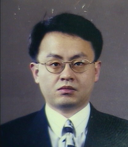 양승필 교수 증명사진