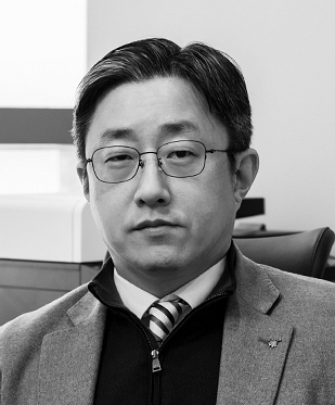 조강홍 사진